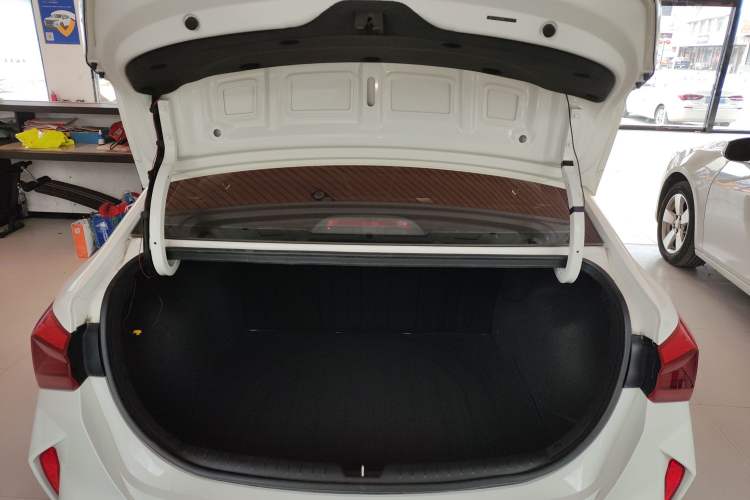 Used Hyundai Verna (new generation) 2020 1.4L Manual GLS Cool Edition
