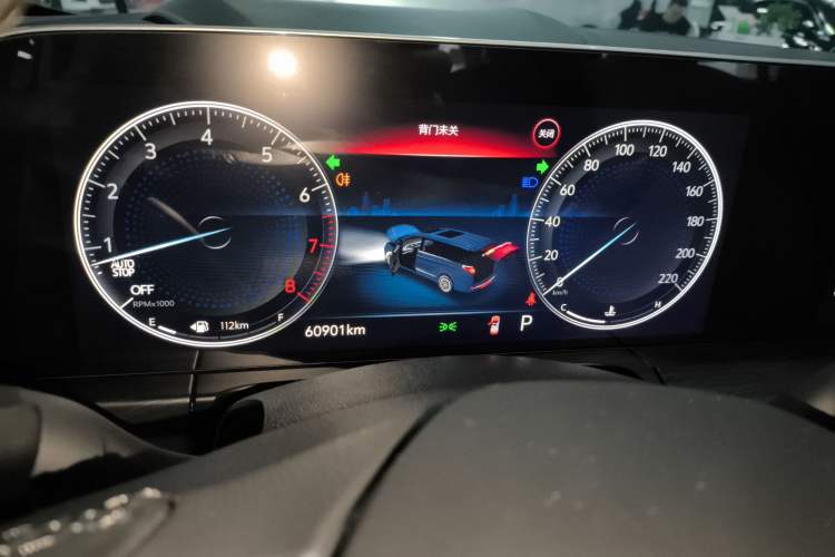 Used Buick GL8 2022 ES Land Cruiser 653T Luxury Model