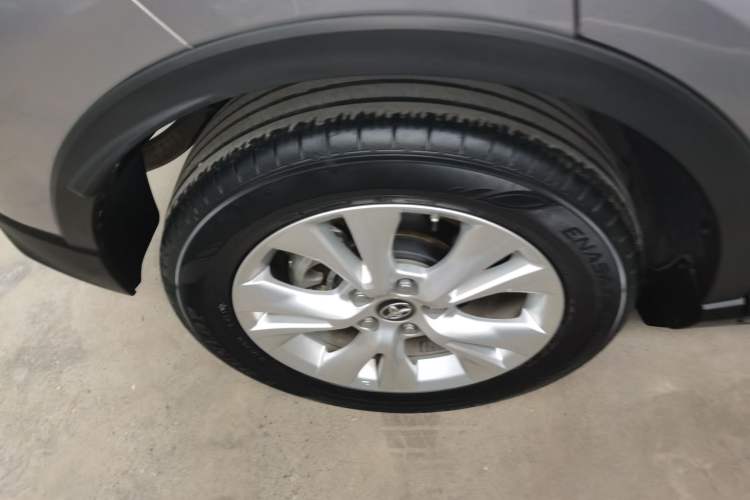 Used Toyota IZOA 2021 2.0L Enjoy Edition
