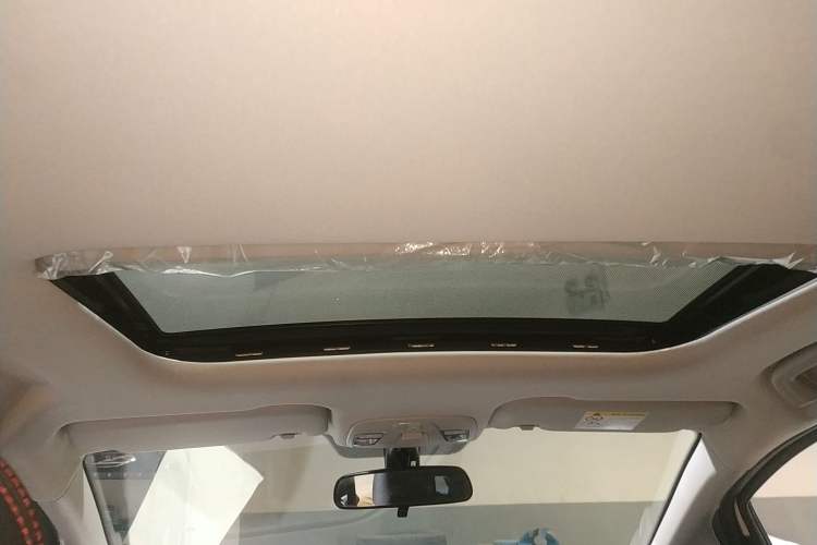 Used Geely Auto Vision X3 2021 PRO 1.5L CVT Deluxe Model
