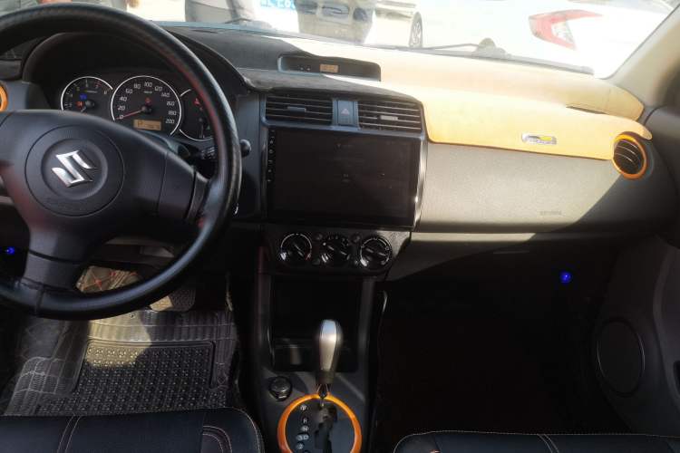 Used Suzuki Swift 2016 1.5L Automatic Fashionable Coolplay Edition
