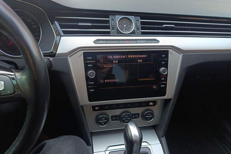 Used Volkswagen Variant 2018 380TSI Two-Wheel Drive Comfort Edition
