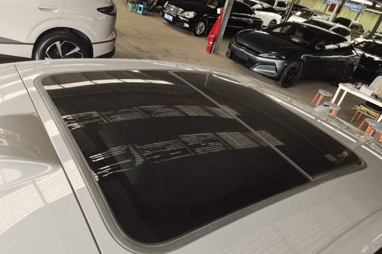 Used BYD Han 2025 DM-i Intelligent Driving Edition 125KM LiDAR Flagship Model
