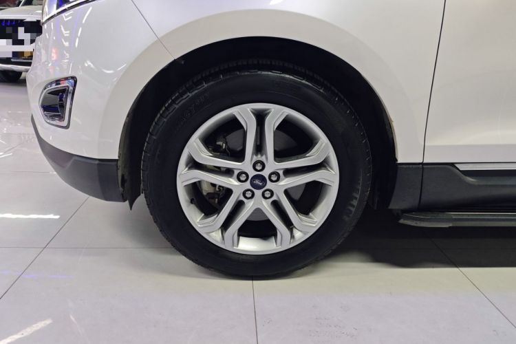 Used Ford Edge 2018 EcoBoost 245 Two-Wheel-Drive Titanium 7-Seater China VI Standard

