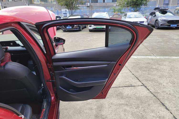 Used Mazda Mazda 3 Axela 2021 2.0L Automatic Zhiya Edition
