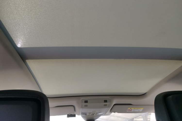 Used Volkswagen Magotan 2023 2 Million Units Commemorative Edition 330TSI DSG Luxury Version
