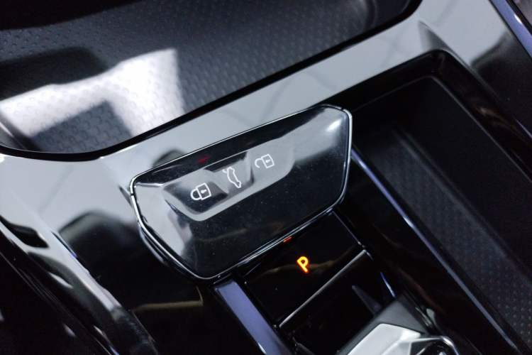 Used Volkswagen Lamando 2024 Lavida L 280TSI DSG Spicy Edition