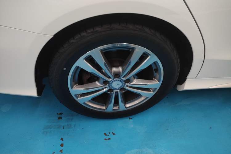 Used Mercedes-Benz C-Class 2017 C 200 L Sport Edition
