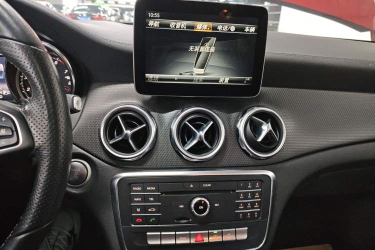 Used Mercedes-Benz GLA 2017 GLA 200 Fashion Model