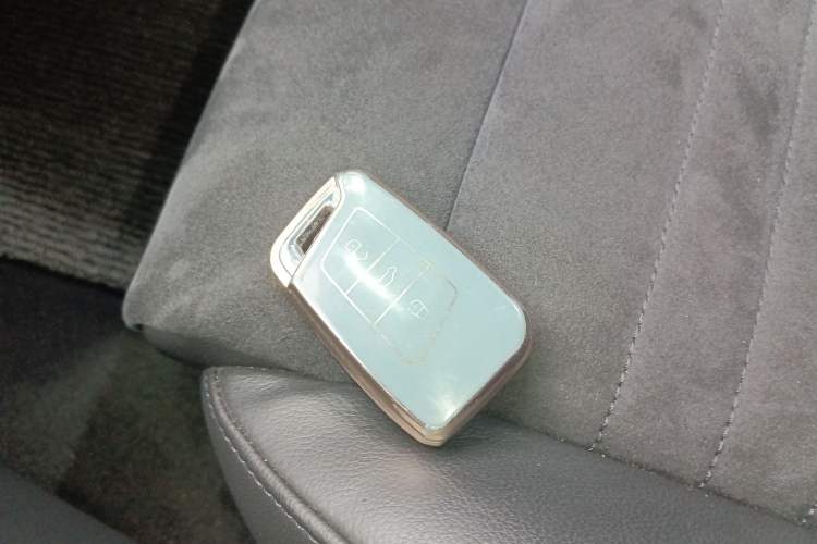 Used Volkswagen Magotan 2017 330TSI DSG Luxury Model
