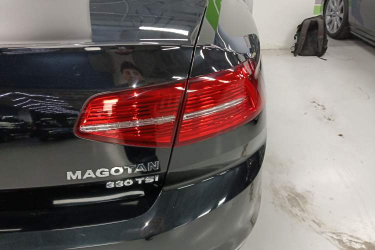 Used Volkswagen Magotan 2019 330TSI DSG Leading Model China VI Standard