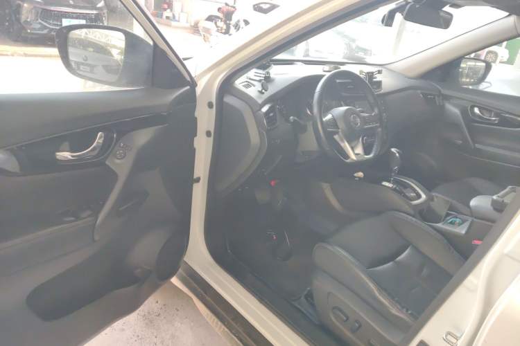 Used Nissan X-Trail 2020 2.0L XL ITS CVT 2WD SmartConnect Comfort Edition