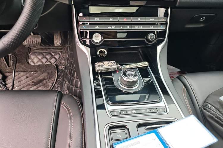 Used Jaguar XEL 2019 2.0T 200 PS Luxury Edition