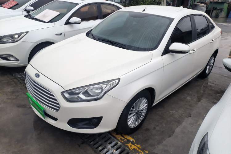 Used Ford Escort 2015 1.5L Manual Comfort Model