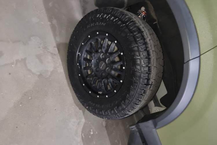 Used SAIC MAXUS D90 Pro 2022 Facelift 2.0T Diesel 4x4 Amazon Edition 7-Seater
