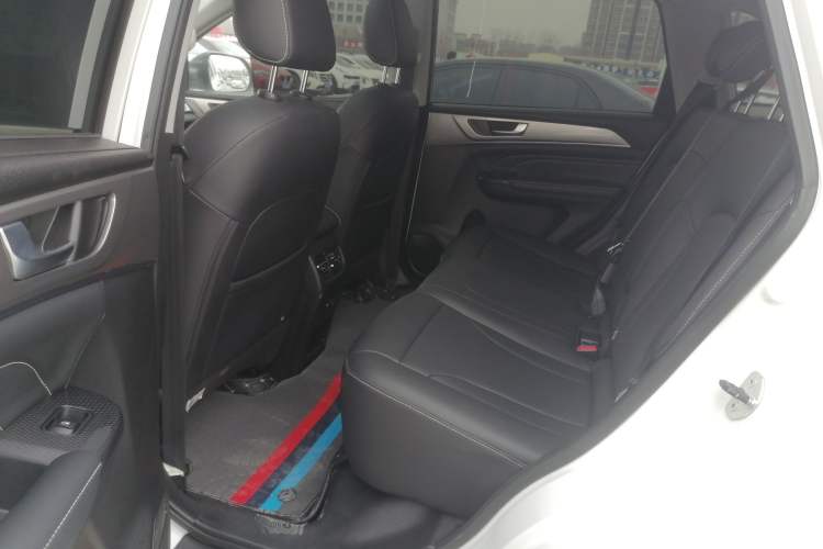 Used Haval M6 2021 PLUS 1.5T DCT Luxury Smart Connectivity Model
