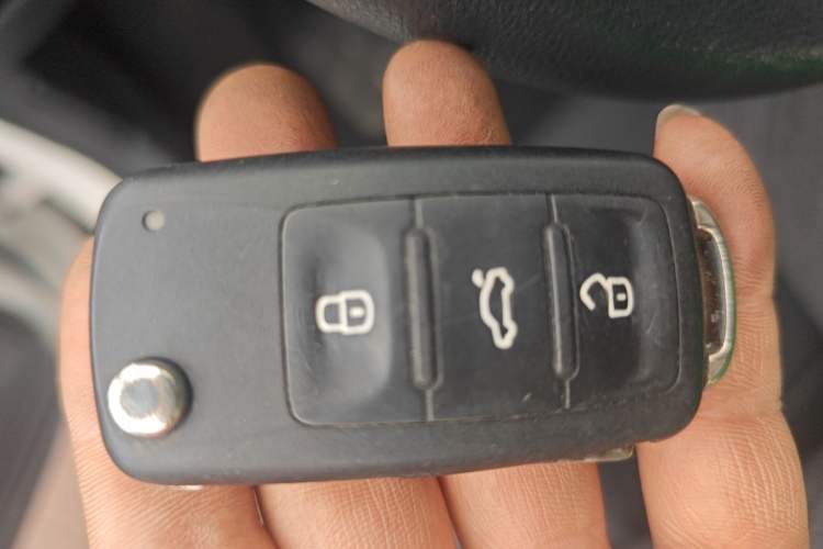 Used Skoda Rapid Spaceback 2016 Revised Version 1.6L Automatic Front-Drive Edition