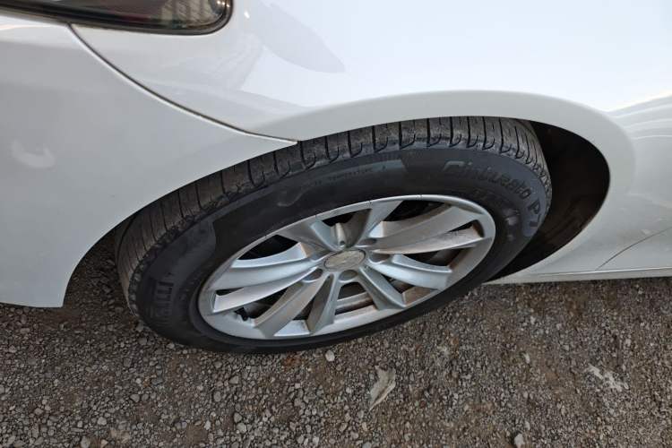 Used BMW 5 Series 2015 520i Elegant Edition
