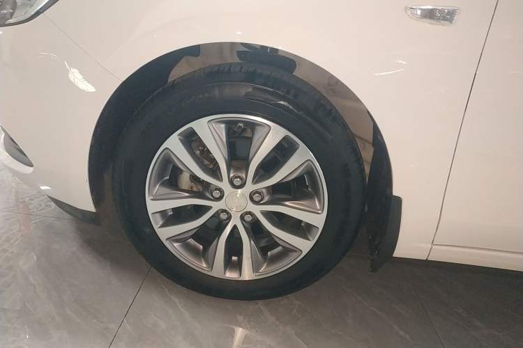 Used Buick GT 2018 18T Automatic Elite Model
