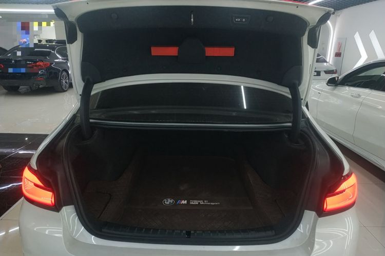 Used BMW 5 Series 2023 530Li Leading Edition Luxury Package