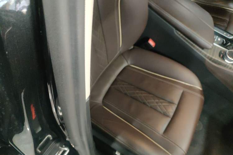 Used BMW 5 Series New Energy 2020 Mileage Upgrade Version 530Le Luxury Package
