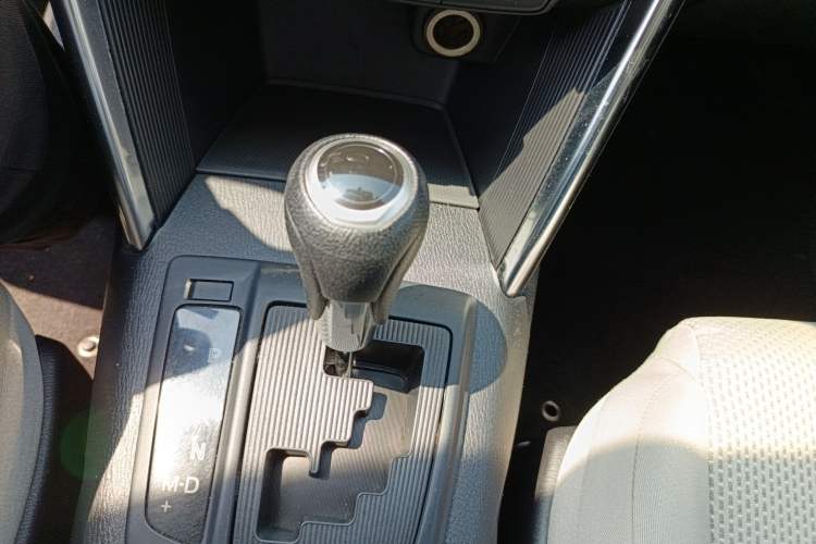 Used Mazda CX-5 2013 2.0L Automatic Two-Wheel Drive Comfort Version
