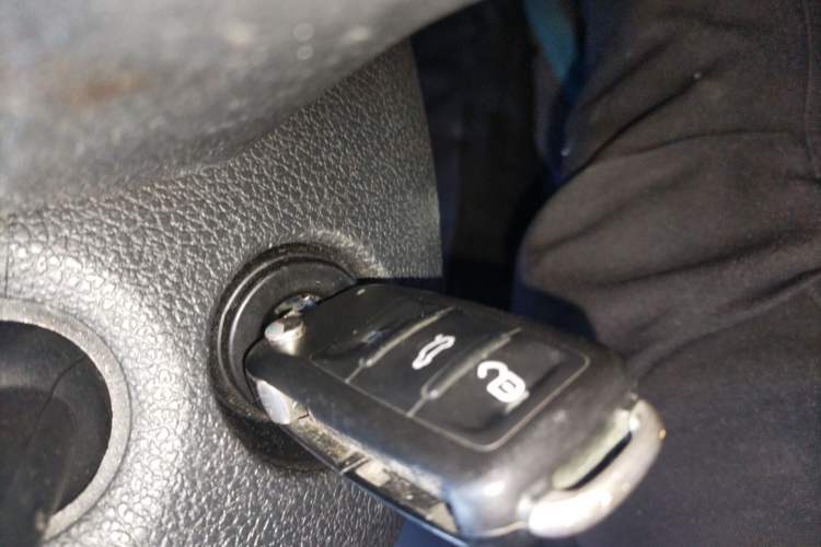 Used Volkswagen C-TREK 2017 230TSI DSG Comfort Version
