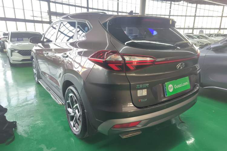 Used Hyundai Tucson 2019 280TGDi Dual-Clutch Two-Wheel Drive Fashion Edition China VI Standard