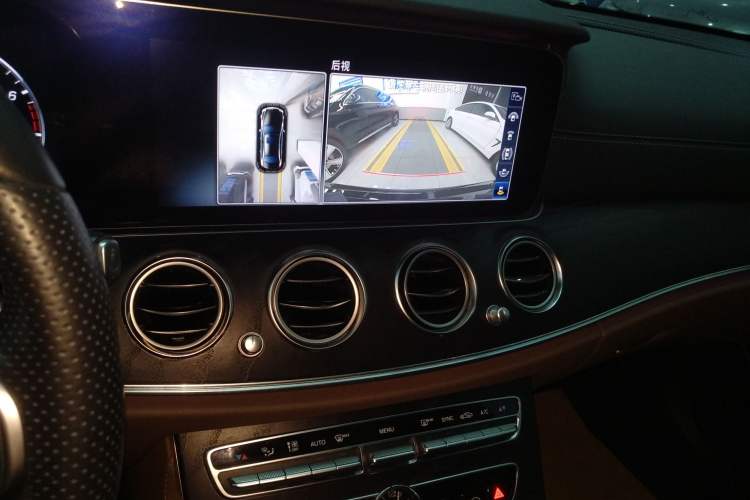 Used Mercedes-Benz E-Class 2019 E 300 L Sporty and Stylish Model
