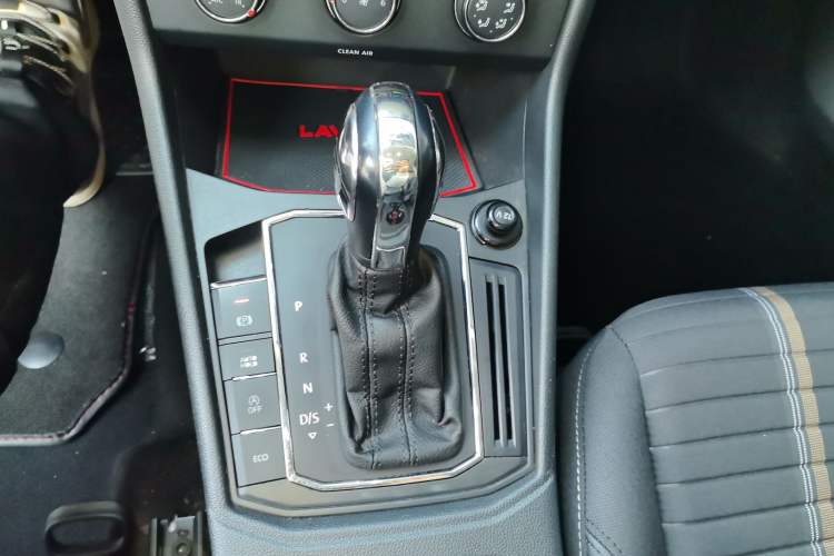 Used Volkswagen Lavida 2021 280TSI DSG Comfort Edition
