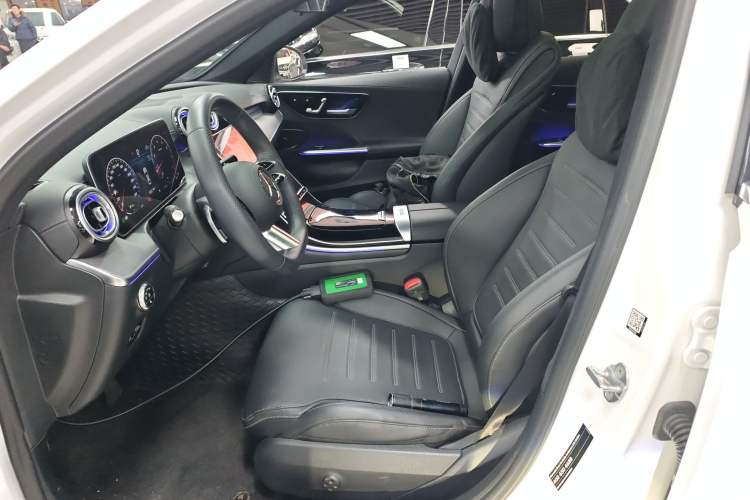 Used Mercedes-Benz C-Class 2023 Restyled C 260 L Sport Edition