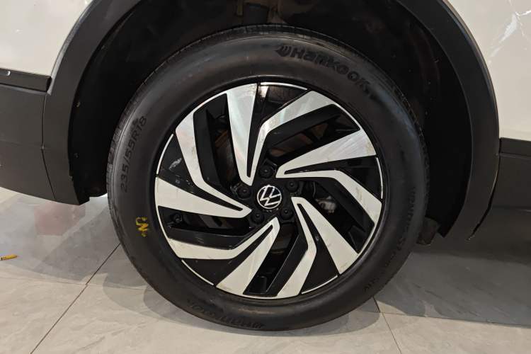 Used Volkswagen Tiguan L 2022 330TSI Automatic Two-Wheel Drive Comfort Edition
