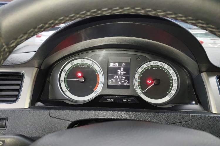 Used Skoda Rapid 2019 1.5L Automatic Comfort Edition China VI Standard
