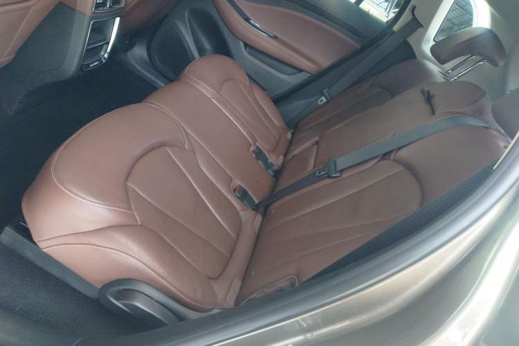 Used Buick Envision 2019 28T Four-Wheel Drive Elite Version China VI Standard
