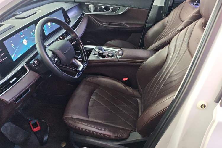 Used Chery Tiggo 8 PRO 2022 290T Two-Wheel Drive Haohan Edition 5 Seats