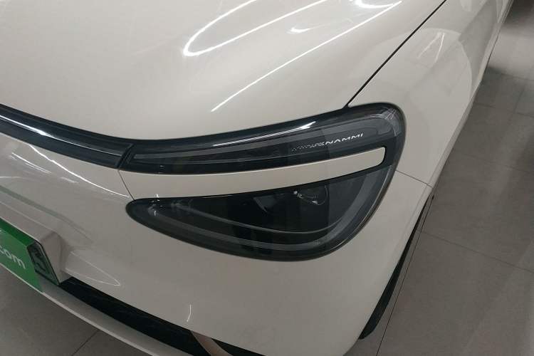 Used Dongfeng NAMMI 01 
