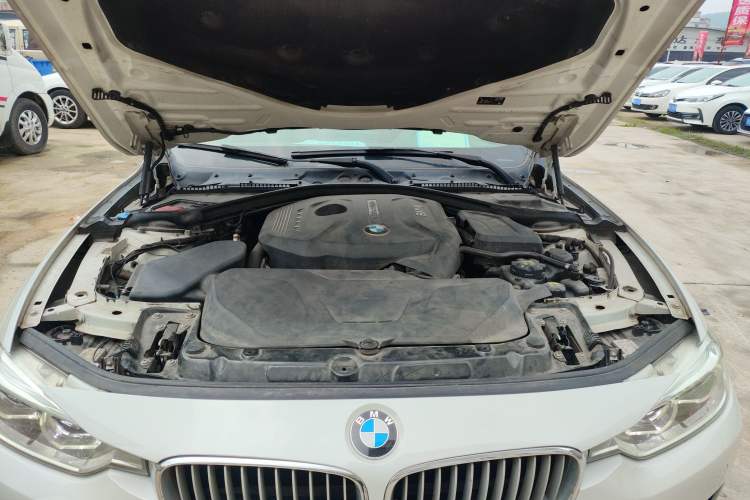 Used BMW 3 Series 2019 320Li Fashion Model
