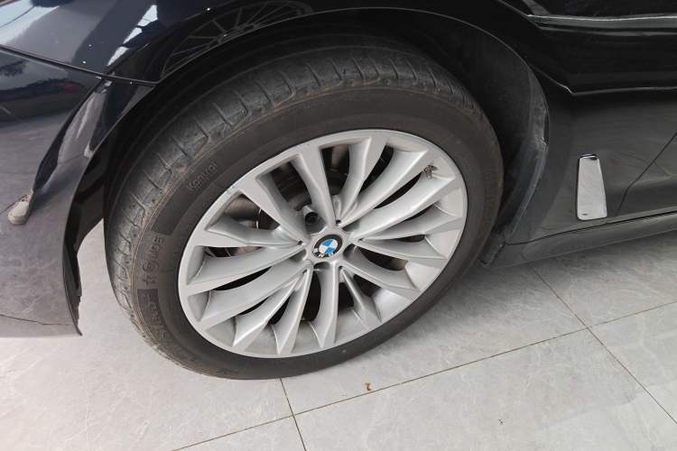 Used BMW 5 Series 2022 Second Facelift 525Li Luxury Package