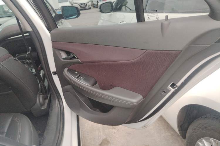 Used Chevrolet Malibu 2016 2.0L Automatic Luxury Edition
