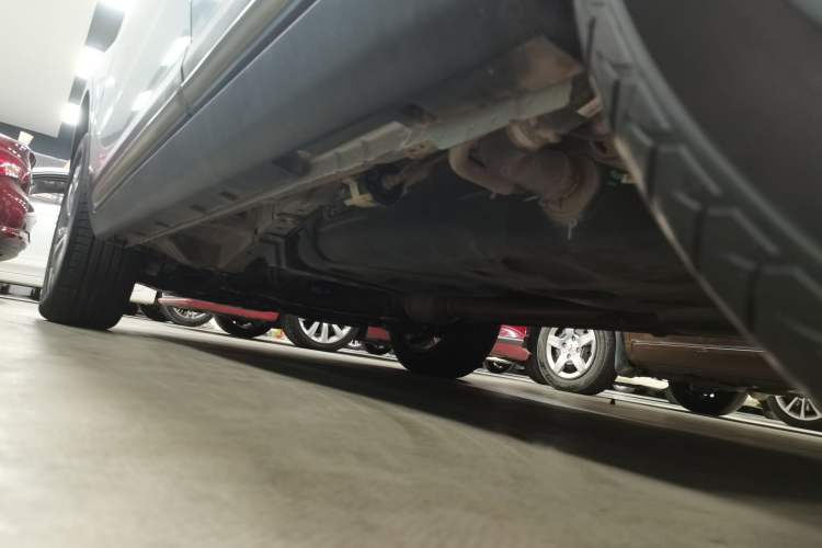 Used Geely Auto Emgrand X7 Sport 2016 2.0L Manual ZhiShang Version
