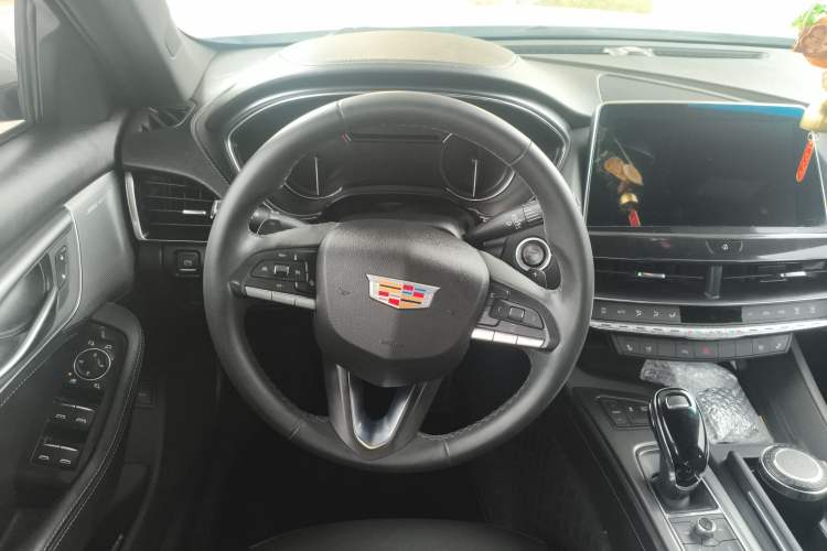 Used Cadillac CT5 2022 28T Luxury Edition
