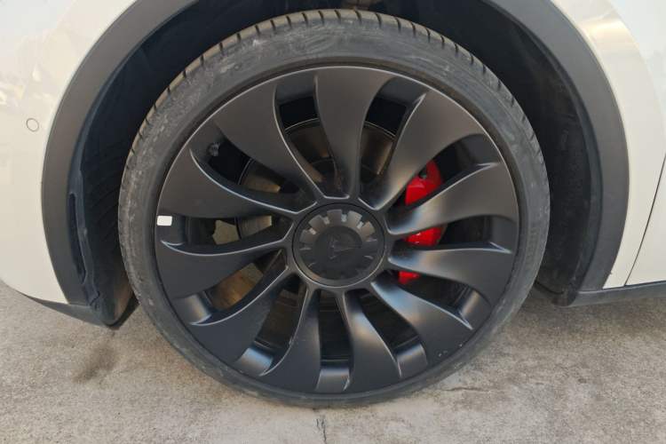 Used Tesla Model Y 2022 Performance High-Performance All-Wheel-Drive Version
