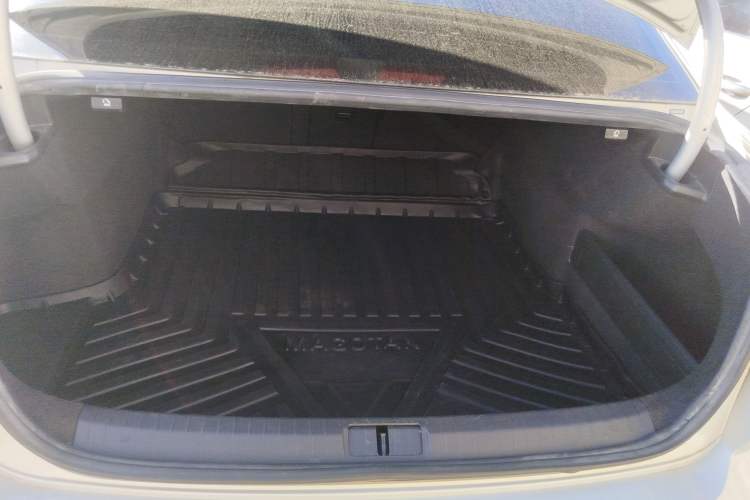 Used Volkswagen Magotan 2019 330TSI DSG Leading Model China VI Standard