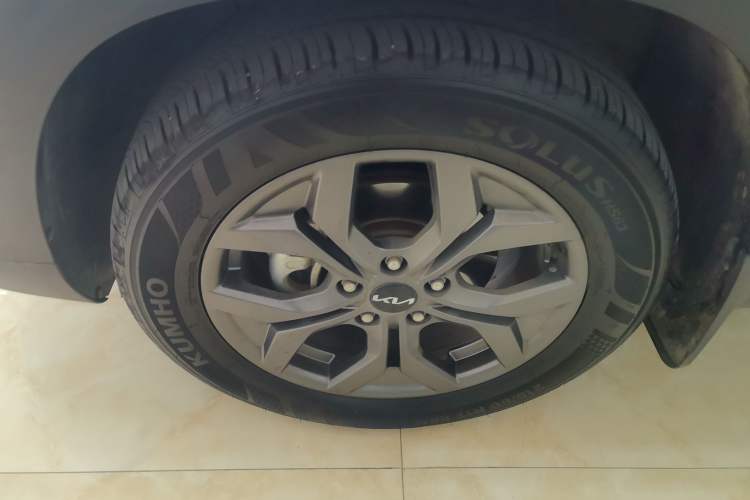 Used Kia Seltos 2023 1.5L CVT Luxury Edition
