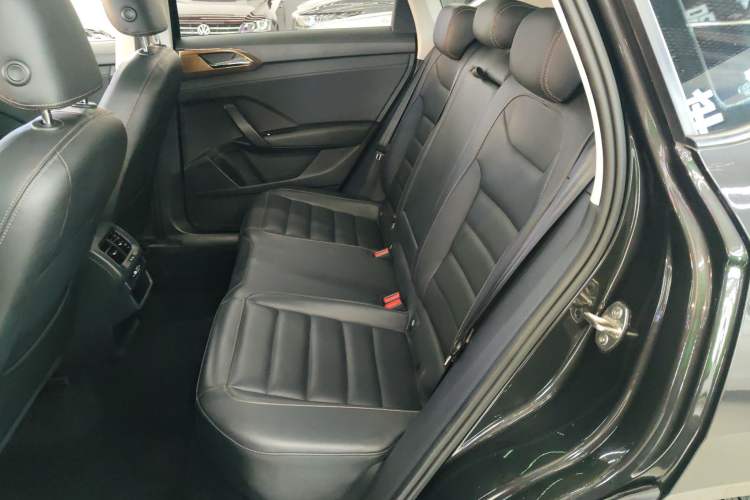 Used Volkswagen Tharu 2021 280TSI Two-Wheel Drive Comfort Edition
