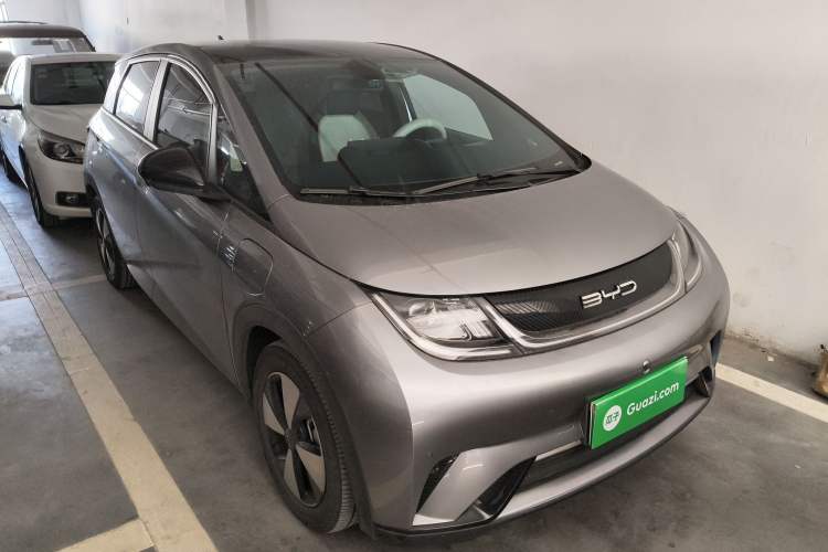 Used BYD Dolphin 2023 420 km Fashion Edition