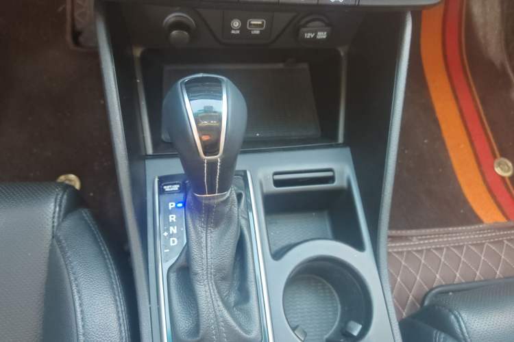 Used Hyundai Tucson 2018 1.6T Dual-Clutch Two-Wheel Drive 15th Anniversary Special Edition