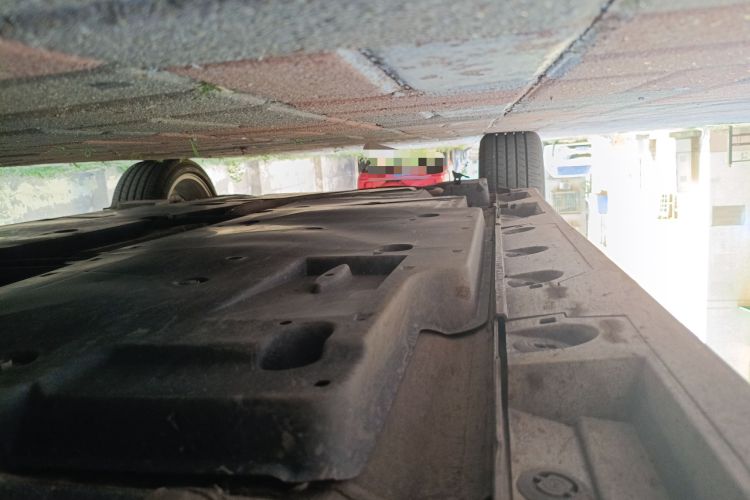 Used Toyota Avalon 2019 Dual-Engine 2.5L XLE Prestige Version China VI Standard
