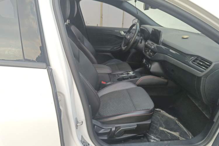 Used Ford Focus 2019 Hatchback EcoBoost 180 Automatic ST Line
