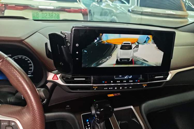 Used Toyota Granvia 2024 2.5L Hybrid Prestige PLUS Four-Wheel Drive Version